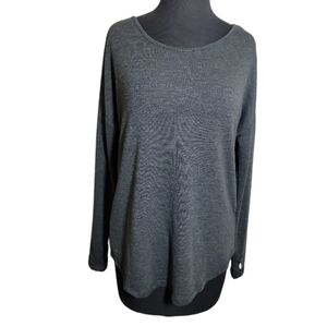 Yogalicious strappy back top medium scoop neck drop shoulder long sleeve gray